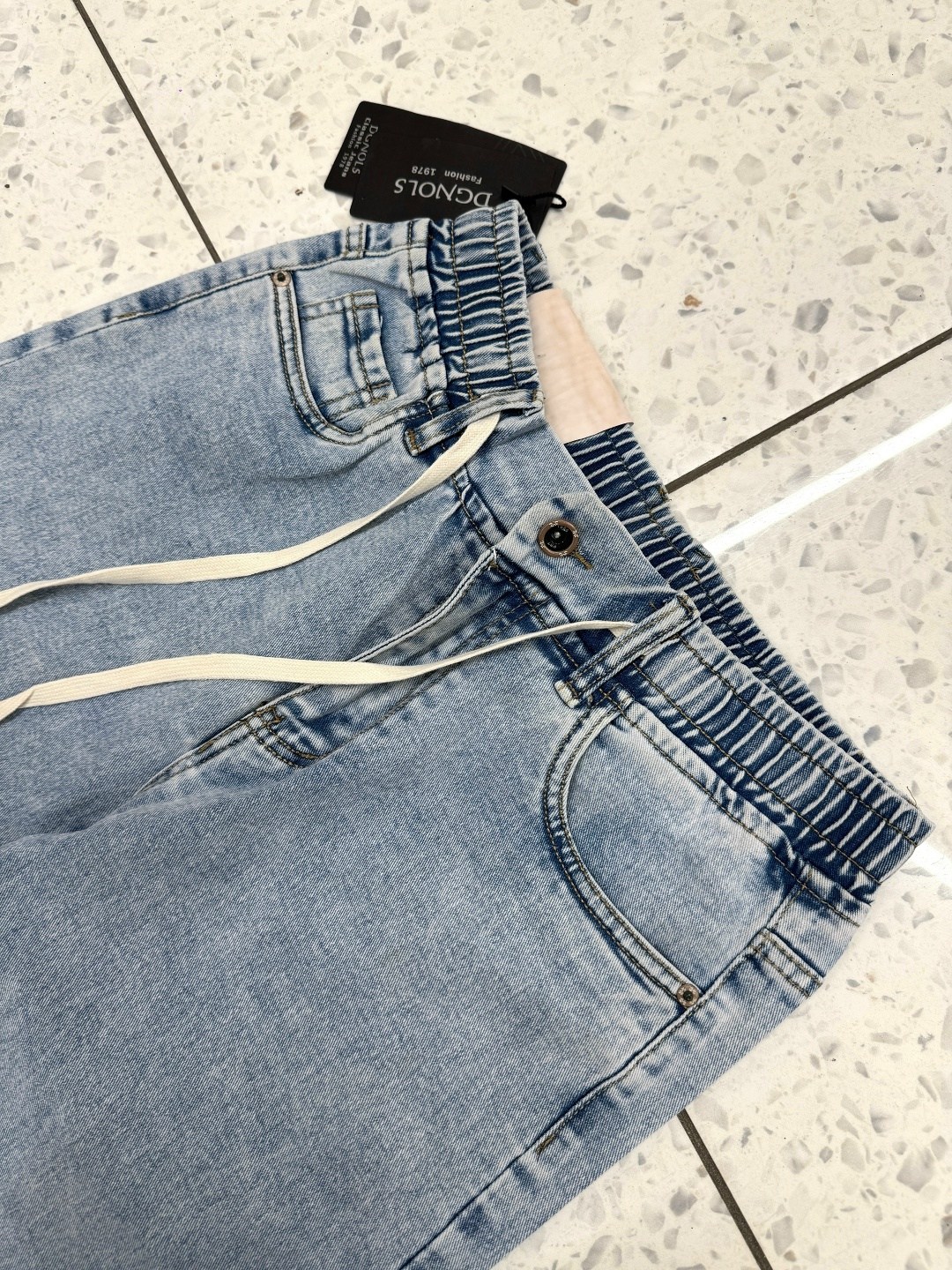 мужская футболка оверсайз,футболки оверсайз,базовая оверсайз футболка,футболка оверсайз из плотного трикотажа,мужская футболка