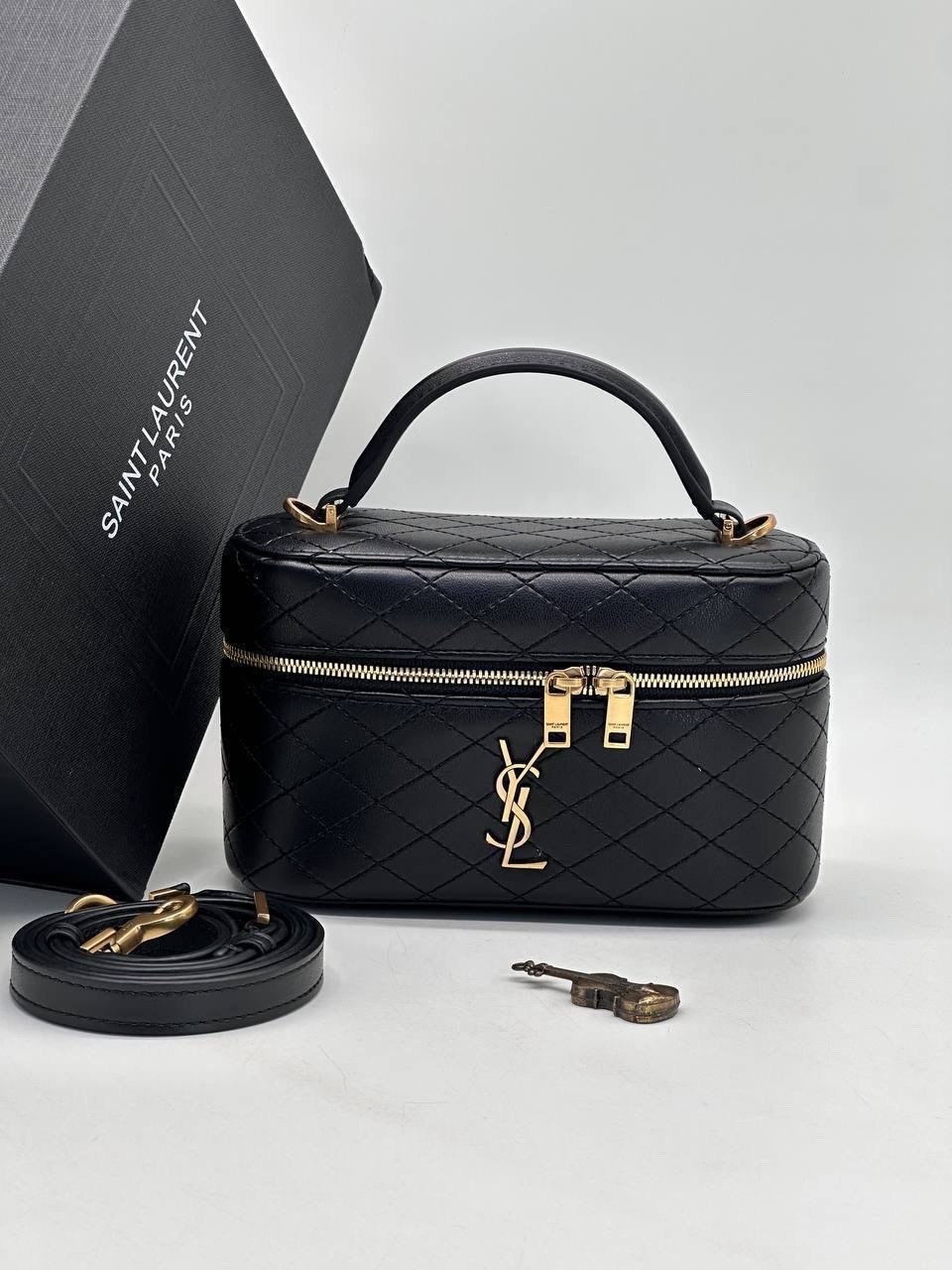 косметичка yves saint laurent,сумка yves saint laurent,сумка,стильные сумочки,сумка женская брендовая