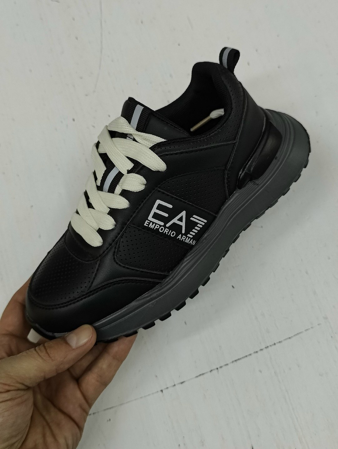 кроссовки emporio armani,кроссовки еа7,кроссовки мужские armani,,мужская  кроссовки