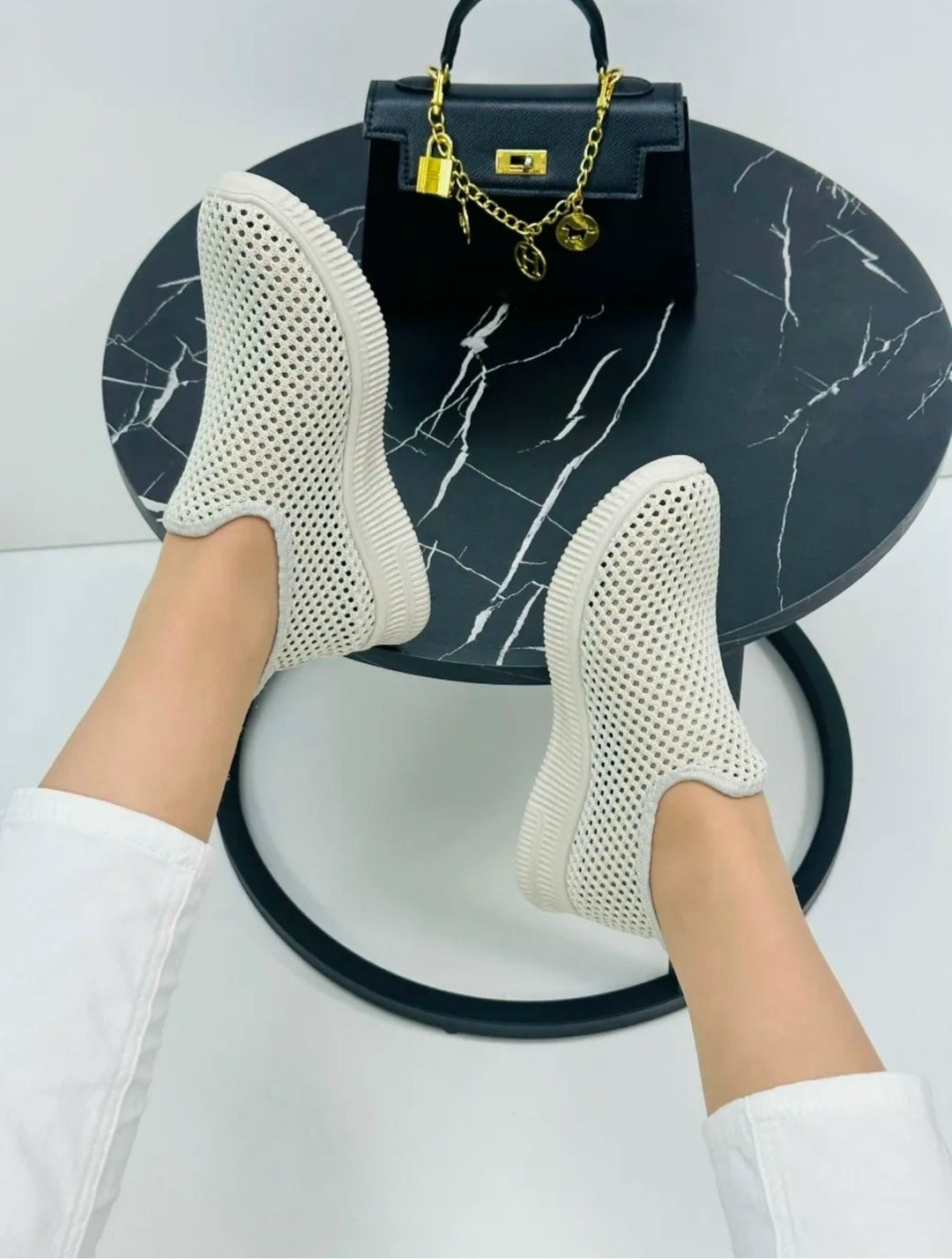 ,женские слипоны,слипоны женские летние,слипоны с перфорацией,слипоны летние