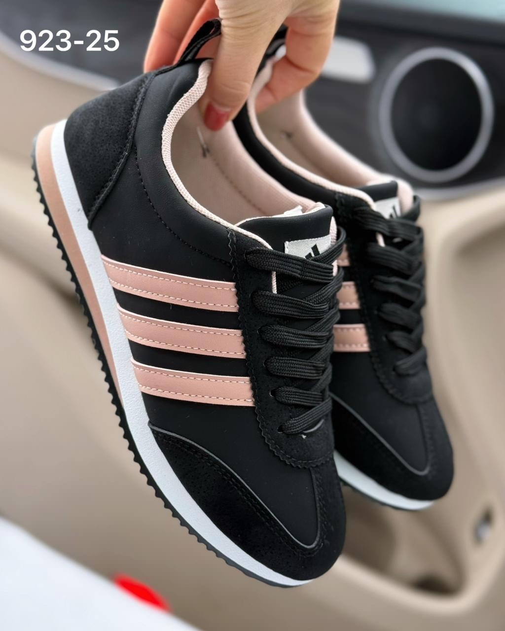 ,кроссовки адидас шаркс женские,спортивная ,кроссовки adidas,кроссовки великаны