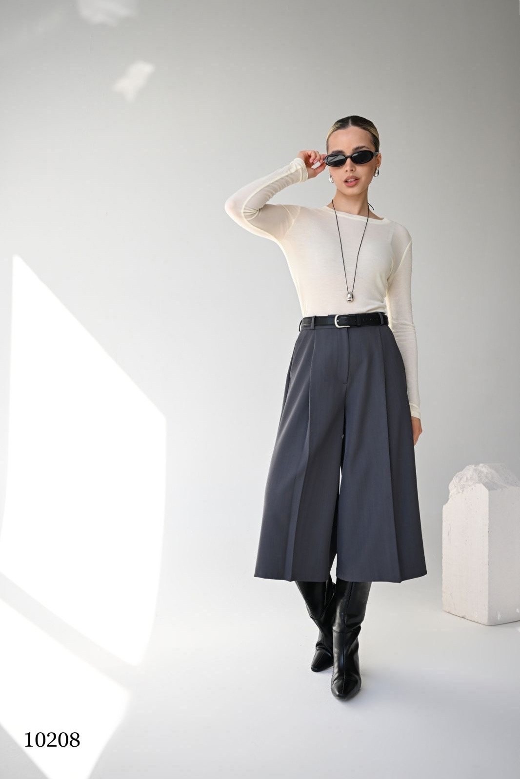 кюлоты женские,брюки кюлоты,брюки кюлоты из экокожи,кюлоты черные,кюлоты брюки женские