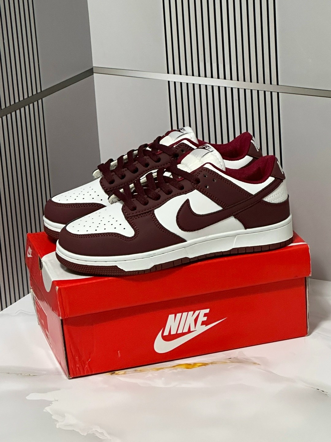 кроссовки nike sb dunk low,nike dunk bordeaux,кроссовки nike dunk low,кроссовки,nike dunk low bordeaux