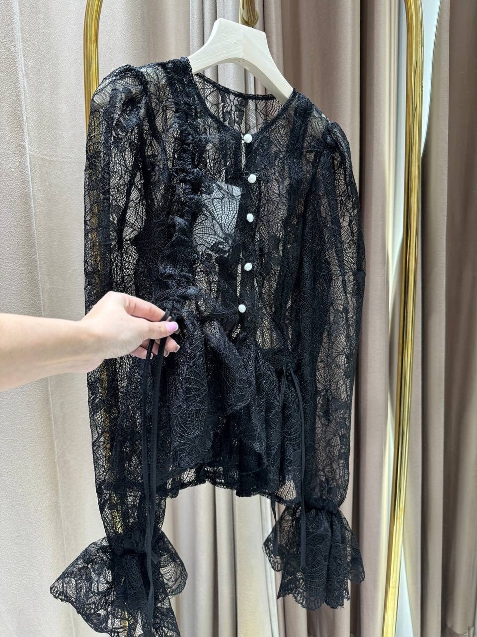 кружевная блузка,блузка с кружевами,черная блузка с кружевом,блузка из кружева,женская кружевная блузка
