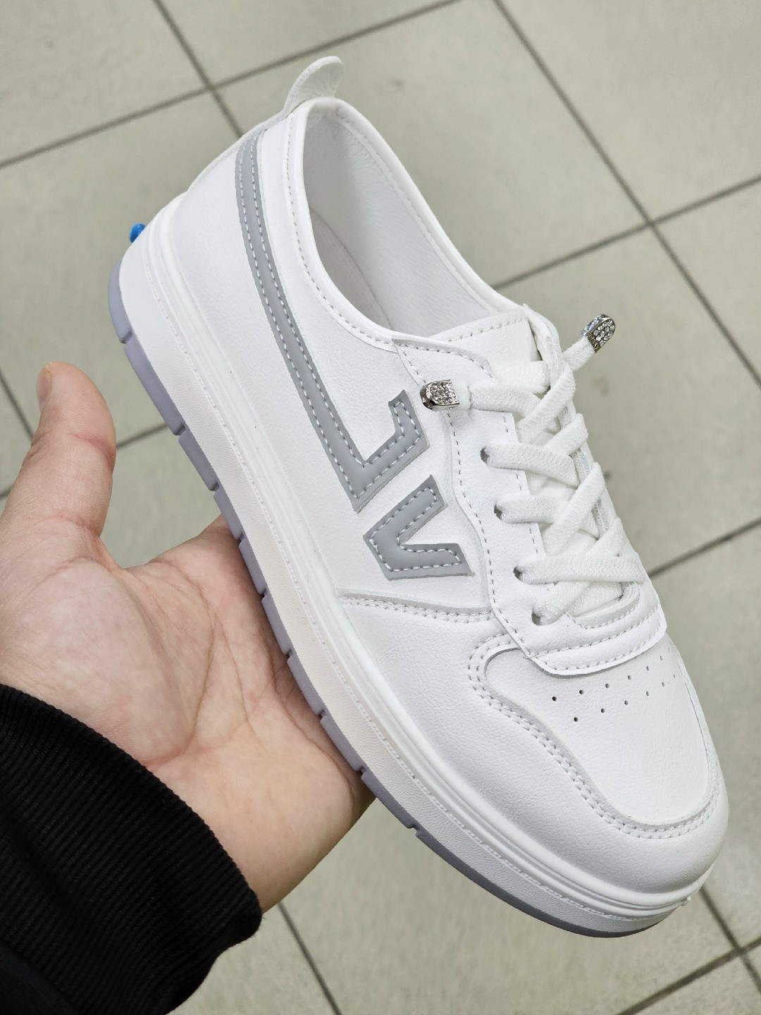 ,женские кроссовки,спортивная ,низкие кроссовки,кроссовки кеды