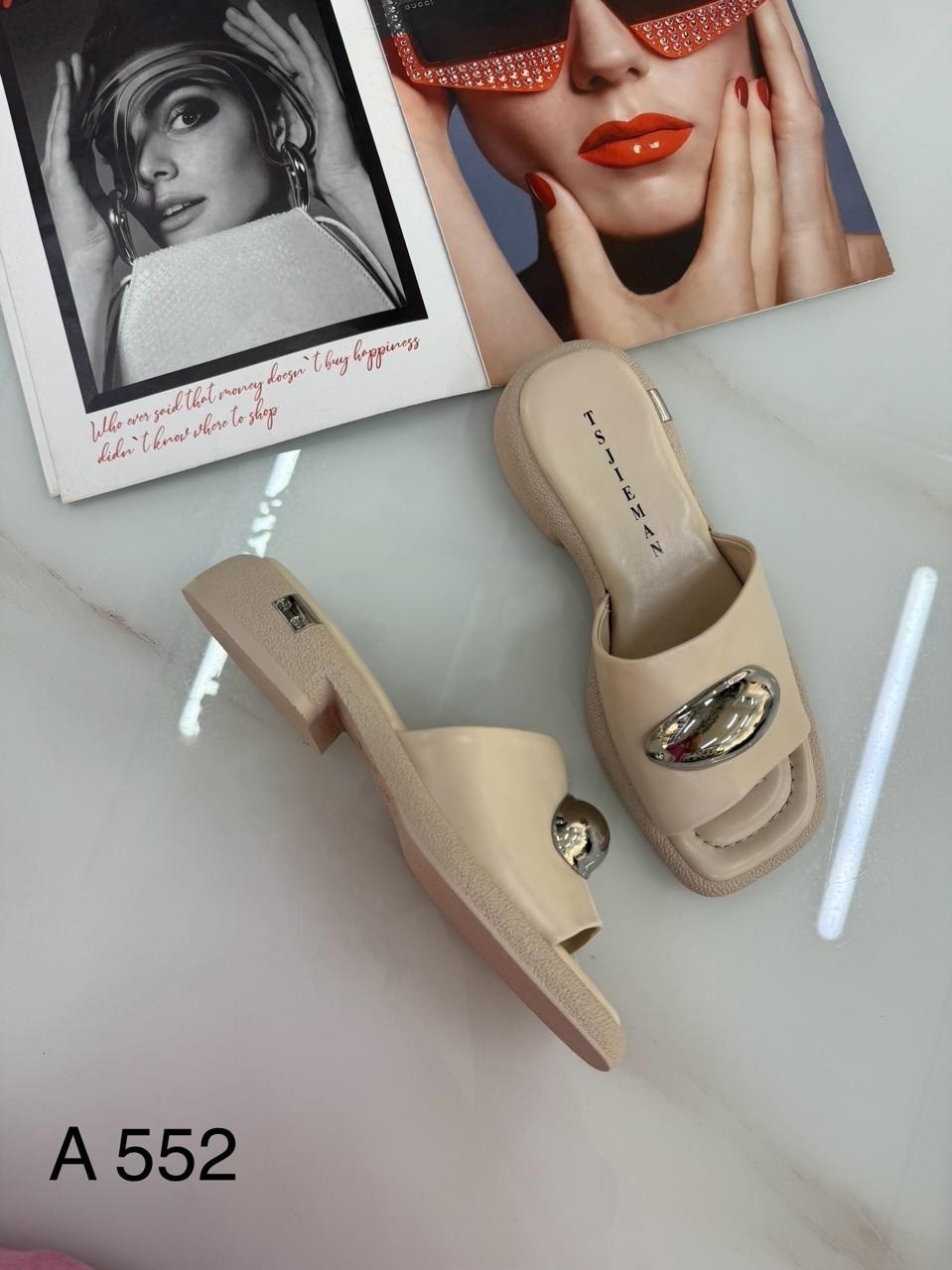 шлепанцы женские,модные шлепанцы,,шлепки дольче габбана,модные тапочки