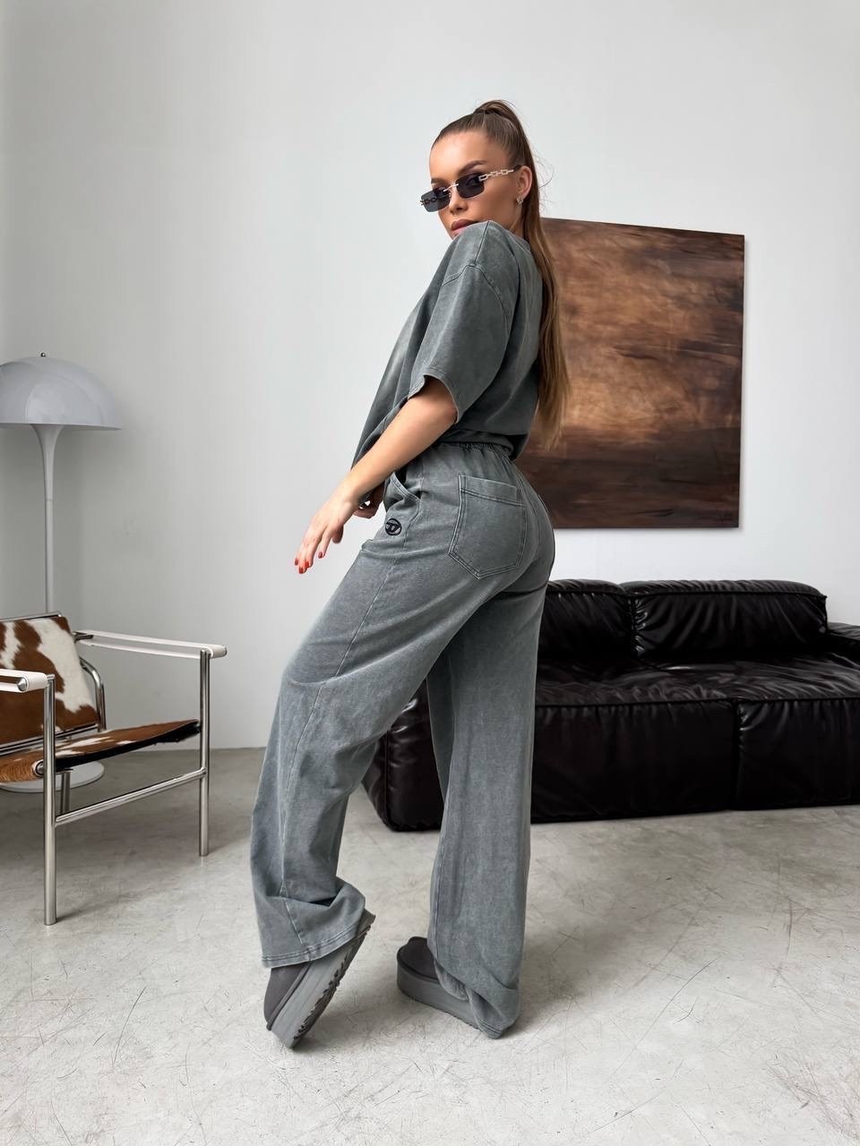 женский костюм с брюками палаццо,костюм с широкими брюками женский,костюм спортивный женский,женский костюм с брюками,костюм с брюками палаццо