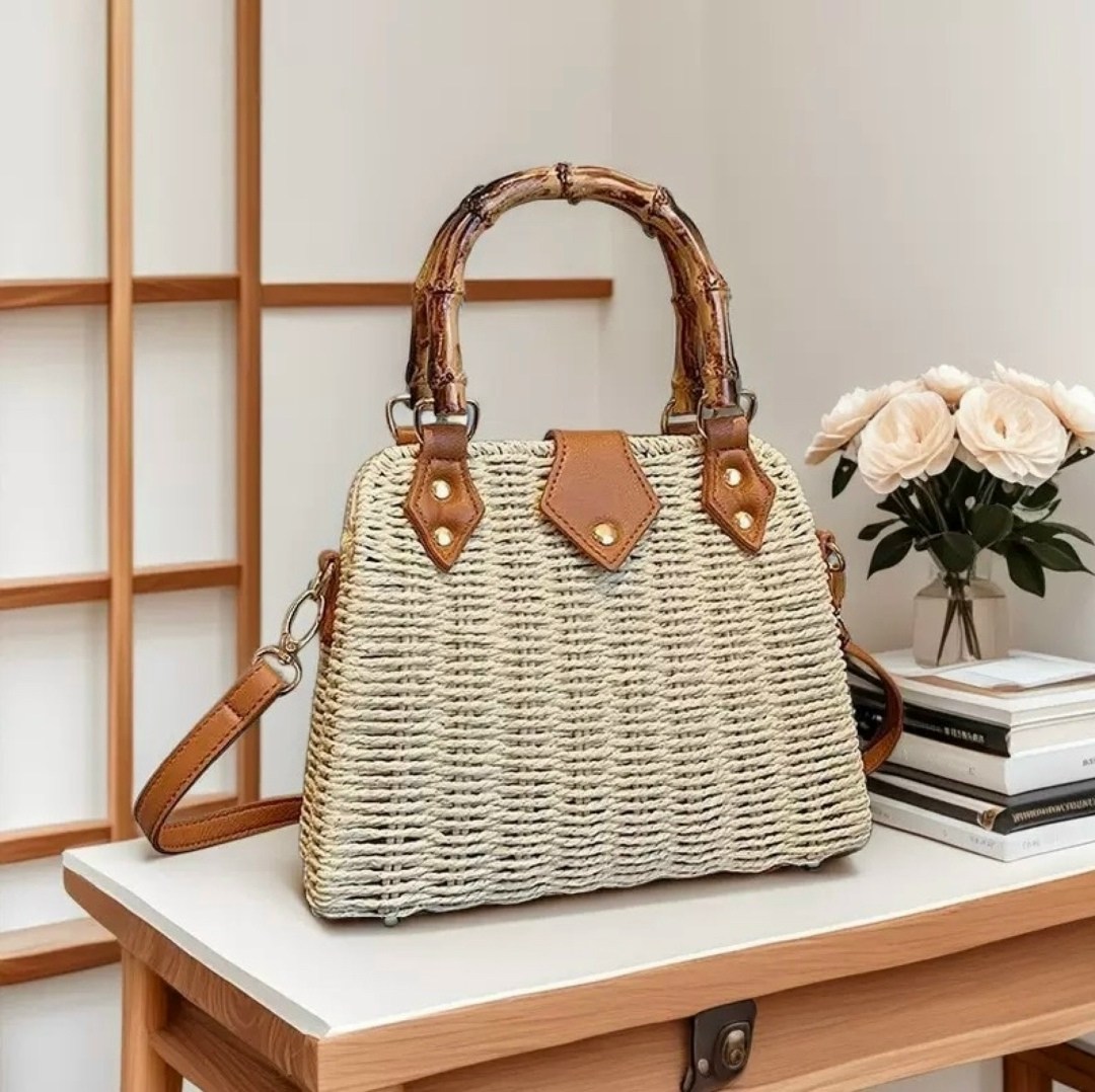 плетеная сумка,сумка соломенная,женская соломенная сумка,плетеная сумка с ручками из бамбука,соломенная плетеная сумка