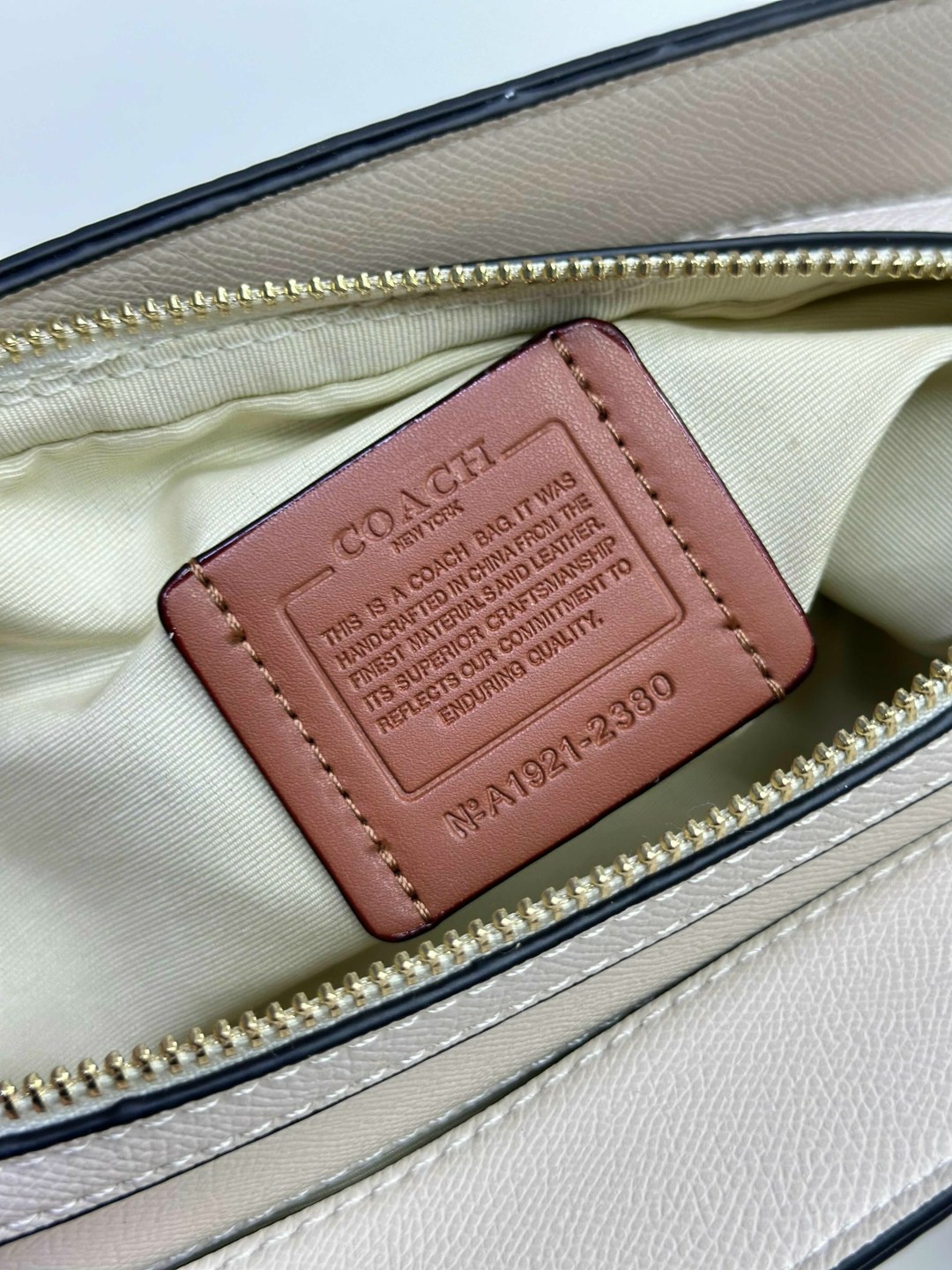 coach сумка женская,сумка coach,coach сумка на плечо,сумка coach оригинал женская,сумка coach коричневая