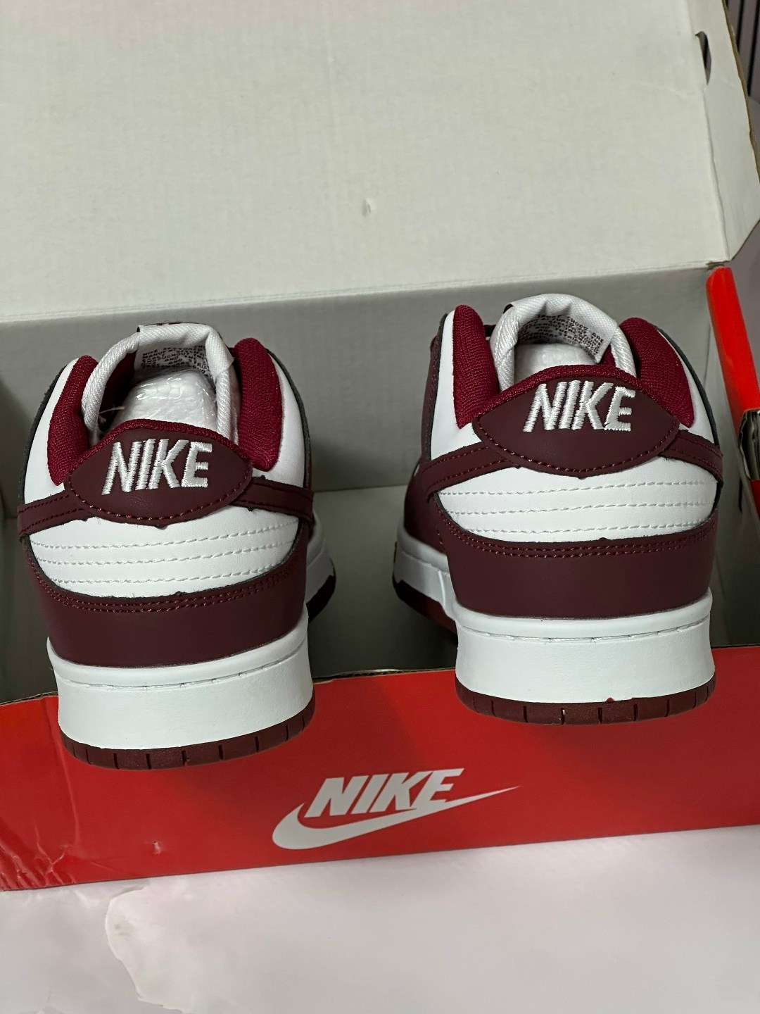 кроссовки nike sb dunk low,nike dunk bordeaux,кроссовки nike dunk low,кроссовки,nike dunk low bordeaux