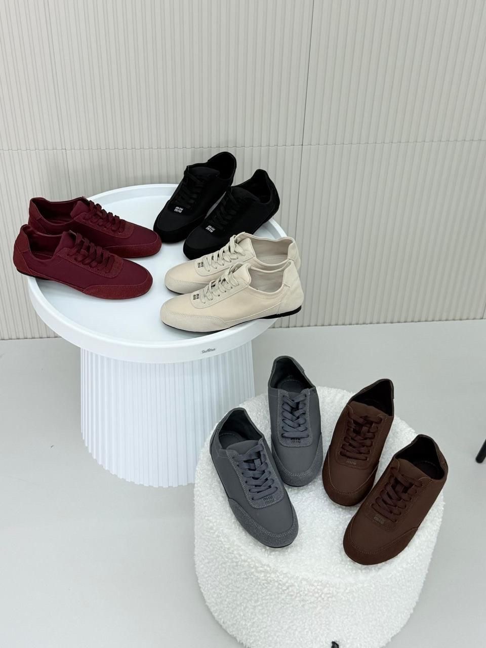 ,женские кроссовки,бежевые кроссовки,повседневные кроссовки,кроссовки женские бежевые