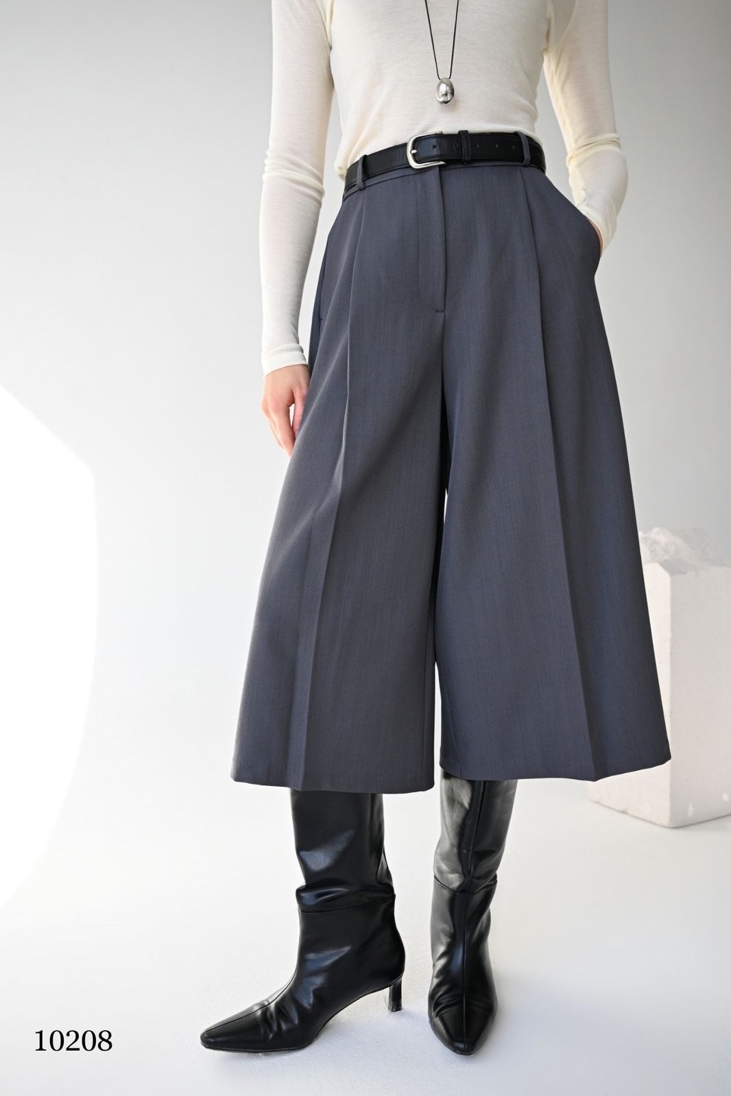 кюлоты женские,брюки кюлоты,брюки кюлоты из экокожи,кюлоты черные,кюлоты брюки женские