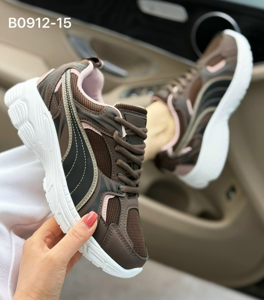 ,женские кроссовки,удобные кроссовки,кроссовки модные,спортивная