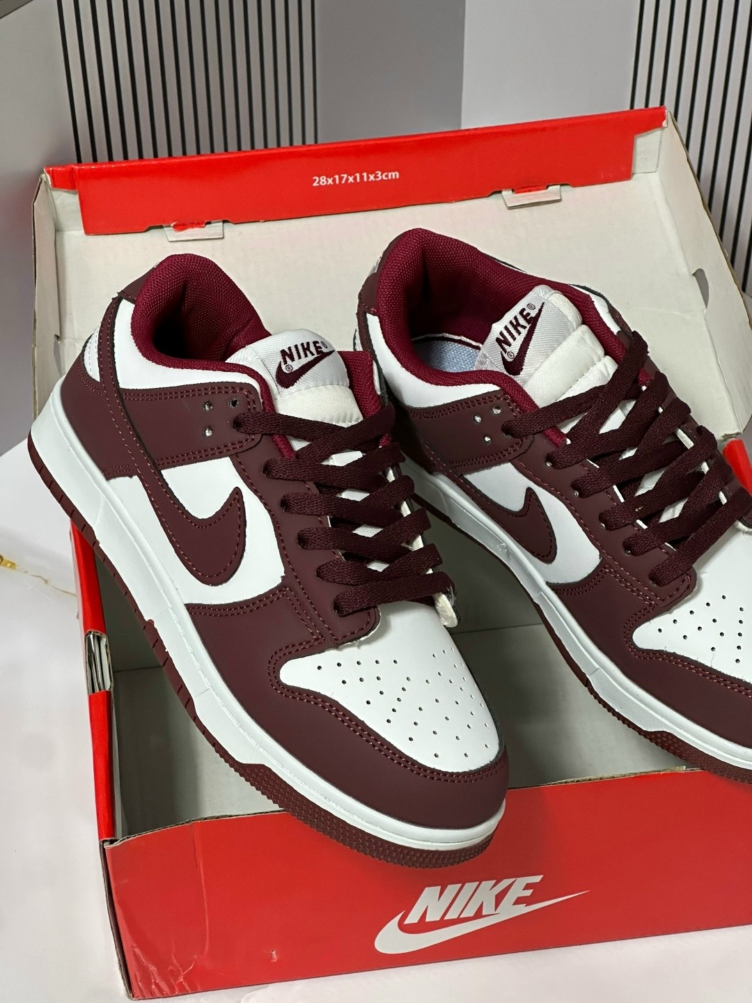 кроссовки nike sb dunk low,nike dunk bordeaux,кроссовки nike dunk low,кроссовки,nike dunk low bordeaux