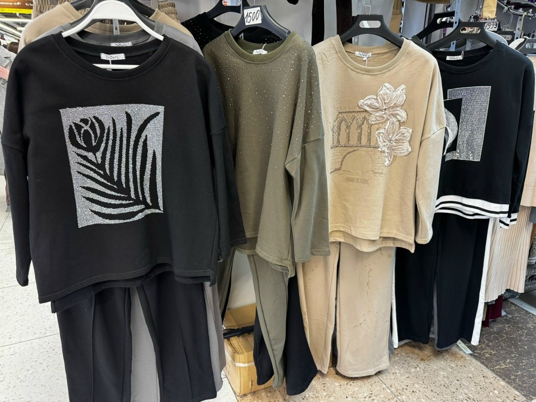 свитшот и брюки,,трикотажные костюмы,женские костюмы,повседневный костюм