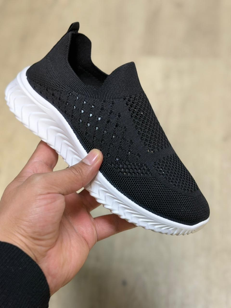 ,кроссовки дышащие,кроссовки слипоны,спортивная ,тряпочные кроссовки женские