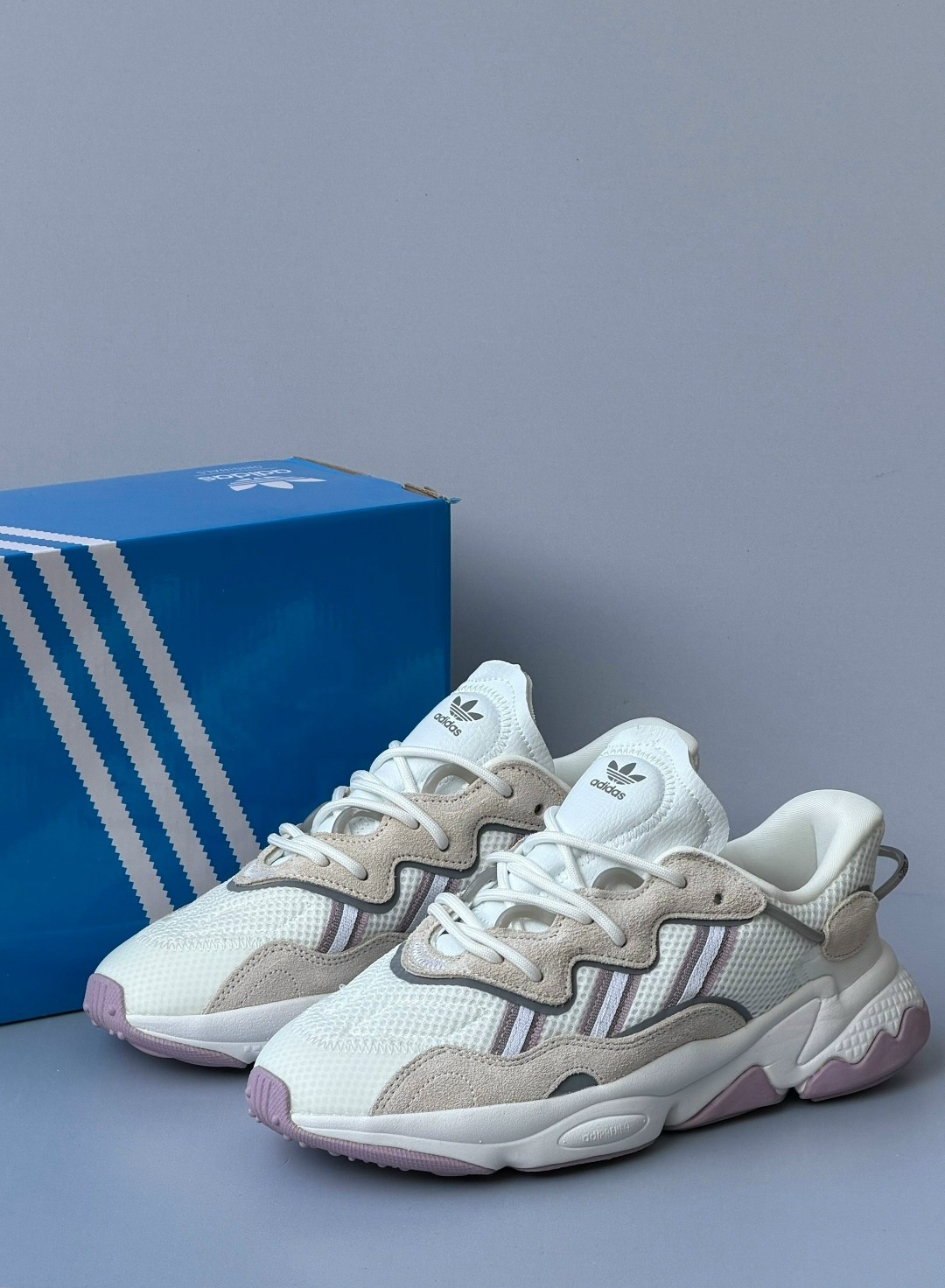 женские кроссовки adidas ozweego,кроссовки adidas ozweego,adidas originals ozweego,женские кроссовки adidas originals ozweego,кроссовки adidas originals ozweego