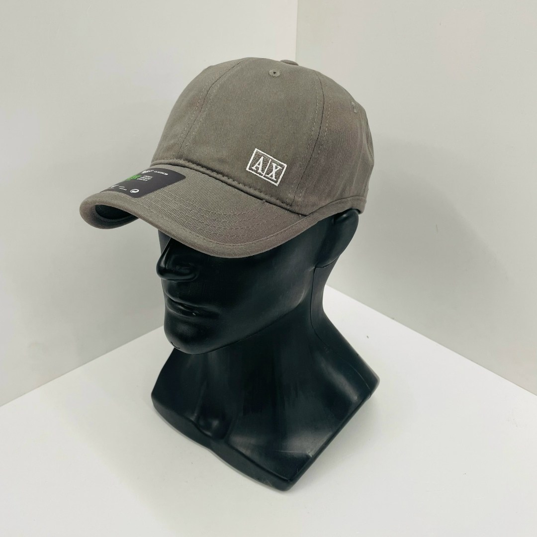 бейсболка,классическая бейсболка,кепка,бейсболка хлопковое,стильная бейсболка