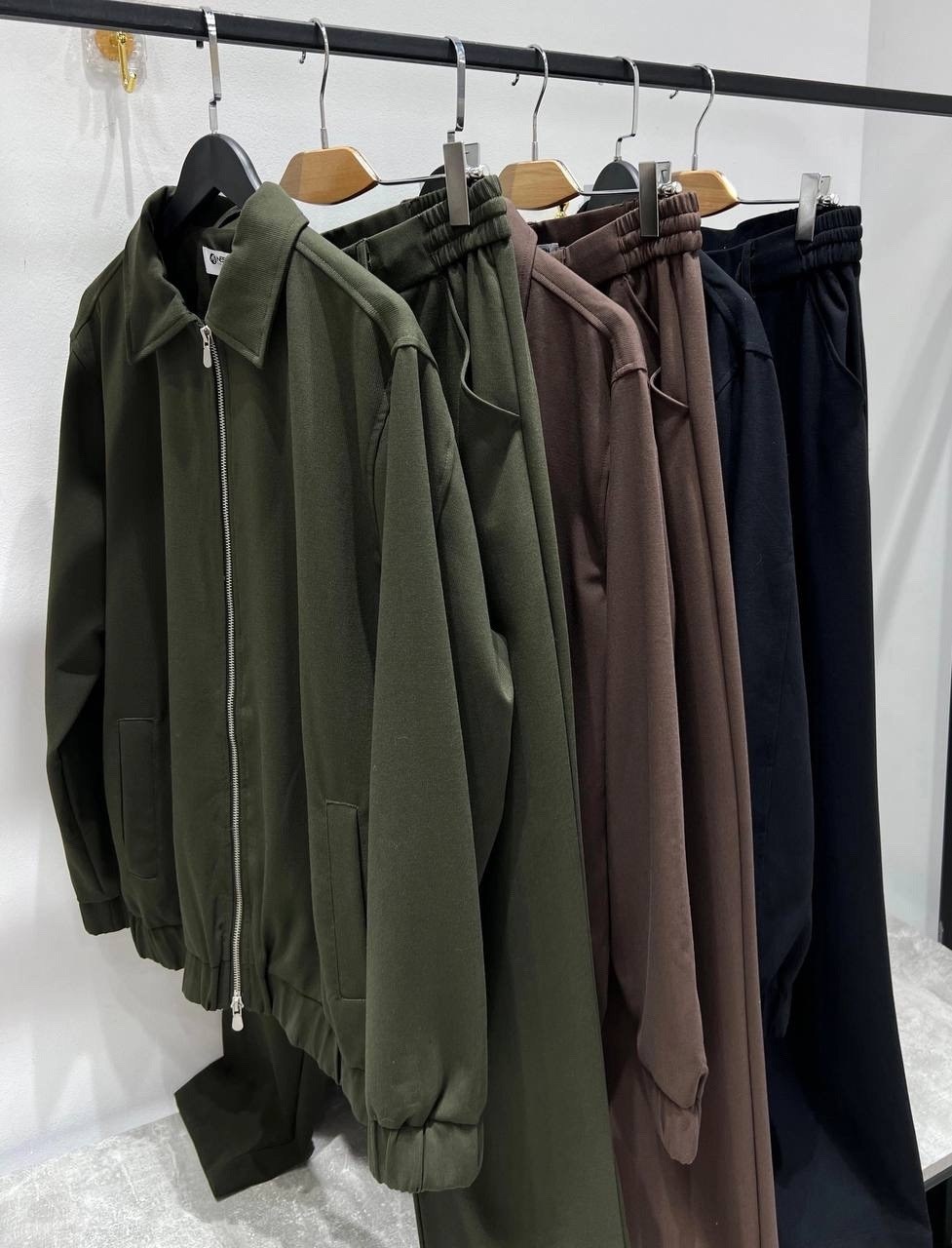 костюм спортивный,трикотажный костюм,костюм,костюм женский,мужской спортивный костюм