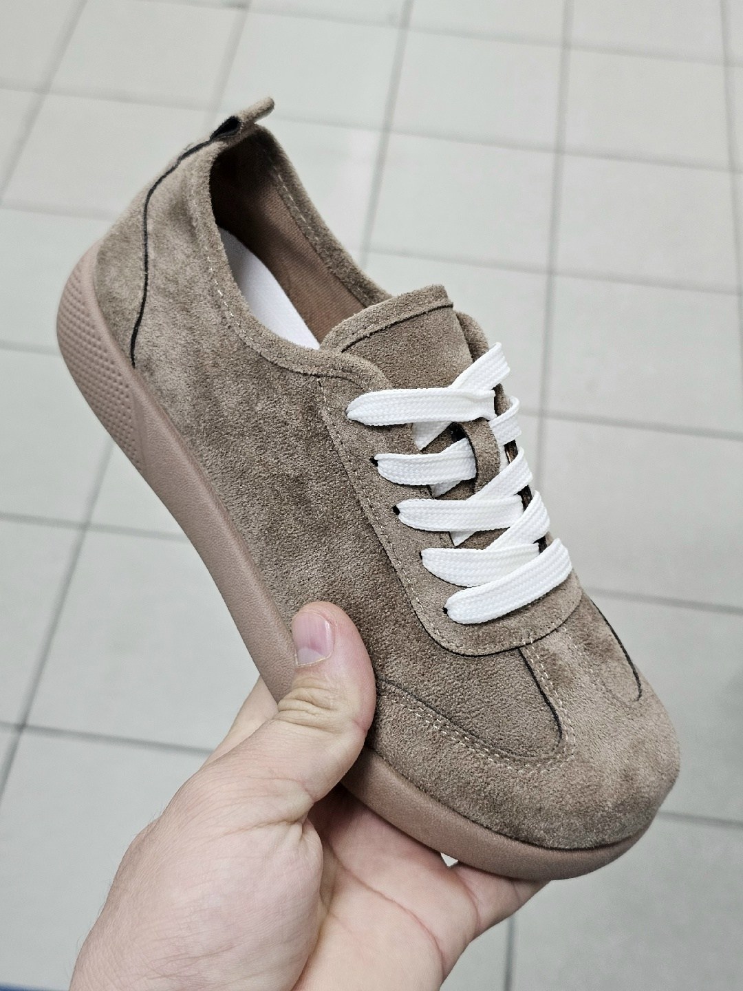 ,замшевые кеды,замшевые кроссовки,кроссовки натуральная замша,кеды бежевые замшевые