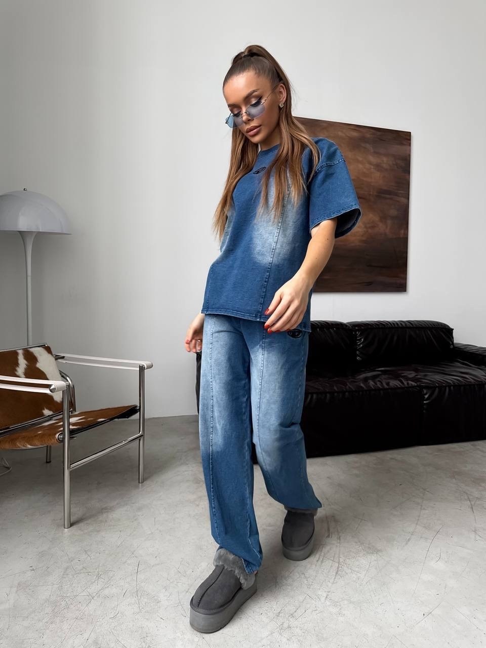 женский джинсовый костюм,джинсовый костюм,стильный джинсовый костюм,костюм стильный,костюм спортивный