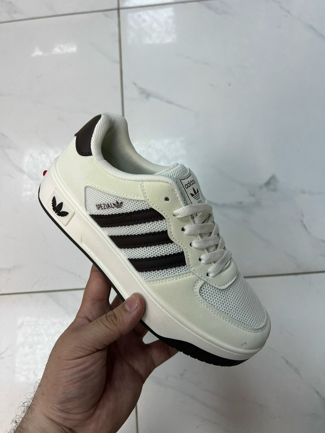 кроссовки adidas,кроссовки женские adidas,adidas кроссовки мужские,,женские кроссовки