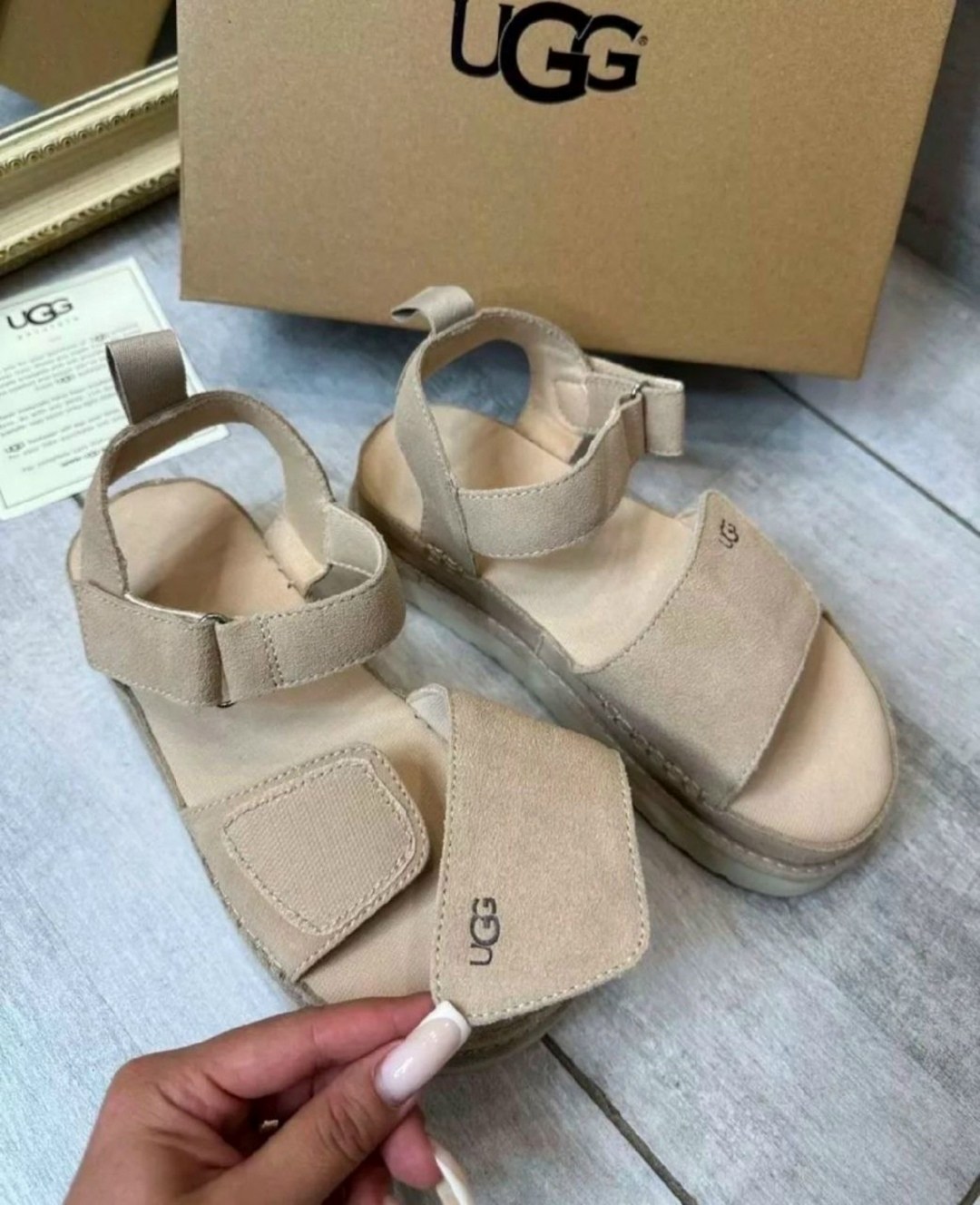 женские сандали,босоножки ugg,женские босоножки,босоножки замшевые ugg,босоножки замшевые