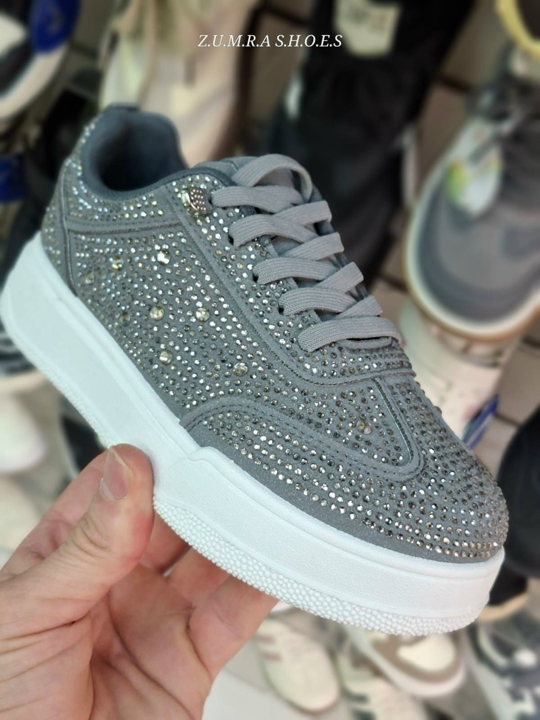 ,кроссовки женскиe,обуви, женская,модные кроссовки