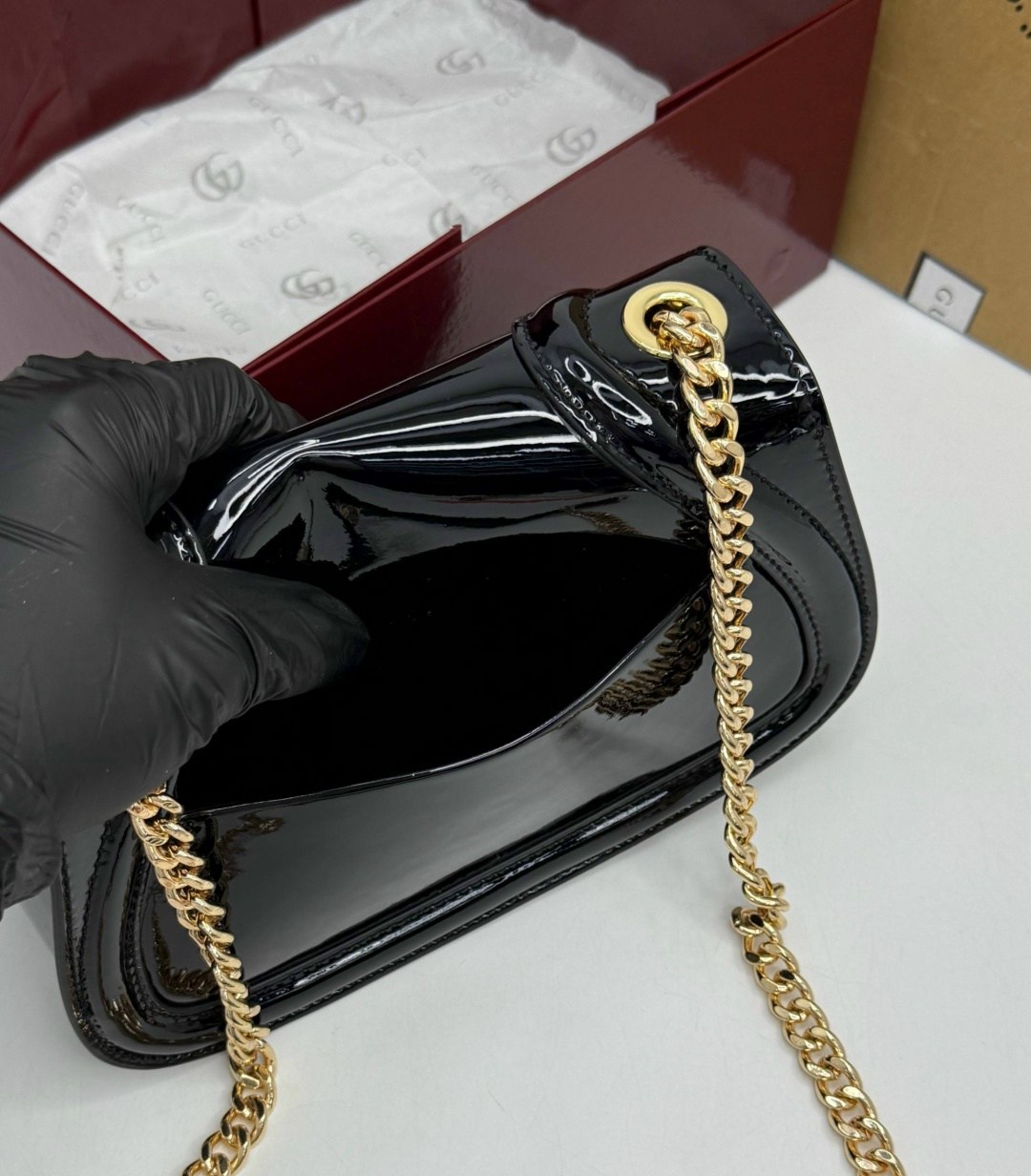 сумка gucci,женская сумка gucci,сумка на плечо gucci,гуччи сумка,сумка через плечо с клапаном gucci