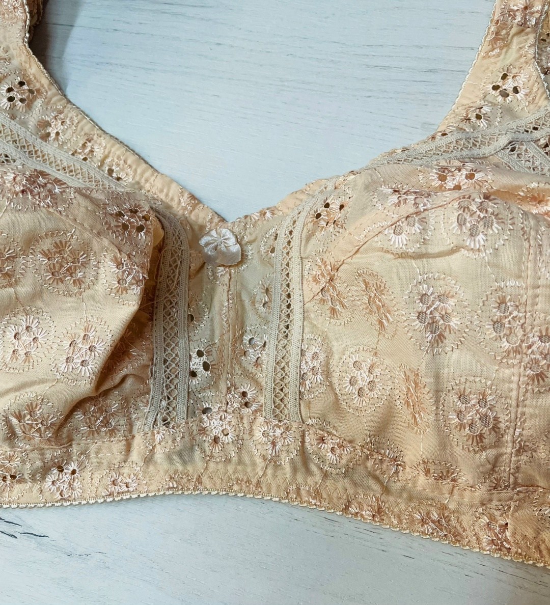 бюстгальтер,классический бюстгальтер,бюстгальтер для женщин,бюстгальтер женские,бюстгальтер м006