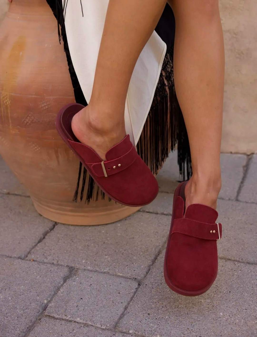 ,модные тапочки,обуви,мюли женские,модные шлепанцы