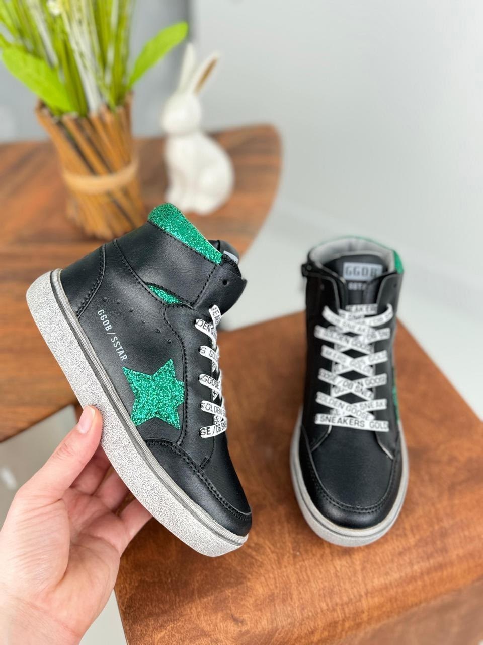 ,golden goose sneakers,высокие кроссовки,брендовые кроссовки,женская