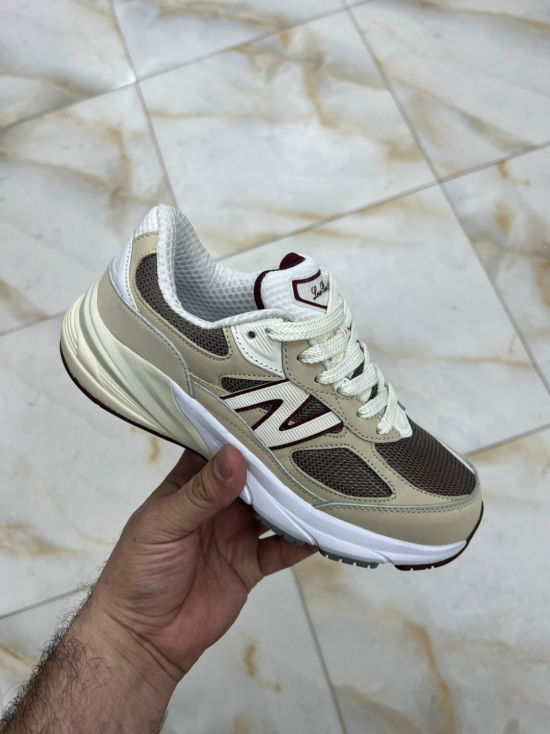 женские кроссовки adidas ozweego,кроссовки adidas ozweego,женские кроссовки adidas originals ozweego,adidas originals ozweego,adidas ozweego