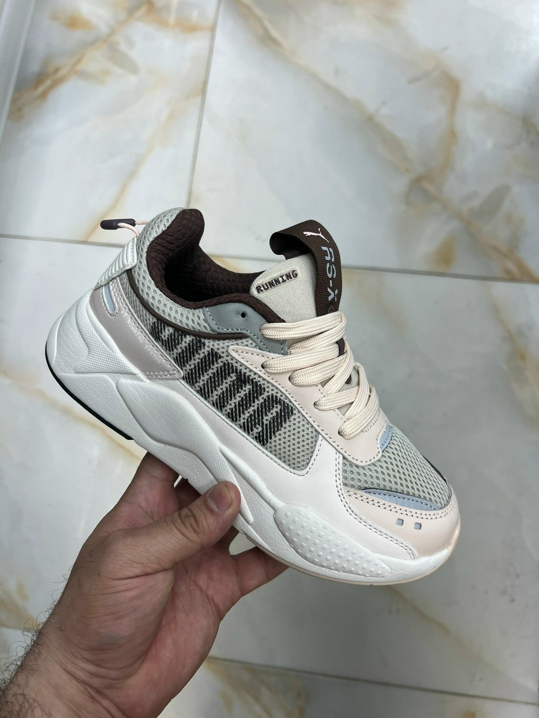 кроссовки adidas,кроссовки мужские adidas,кроссовки адидас zx 700 мужские,кроссовки,кроссовки адидас