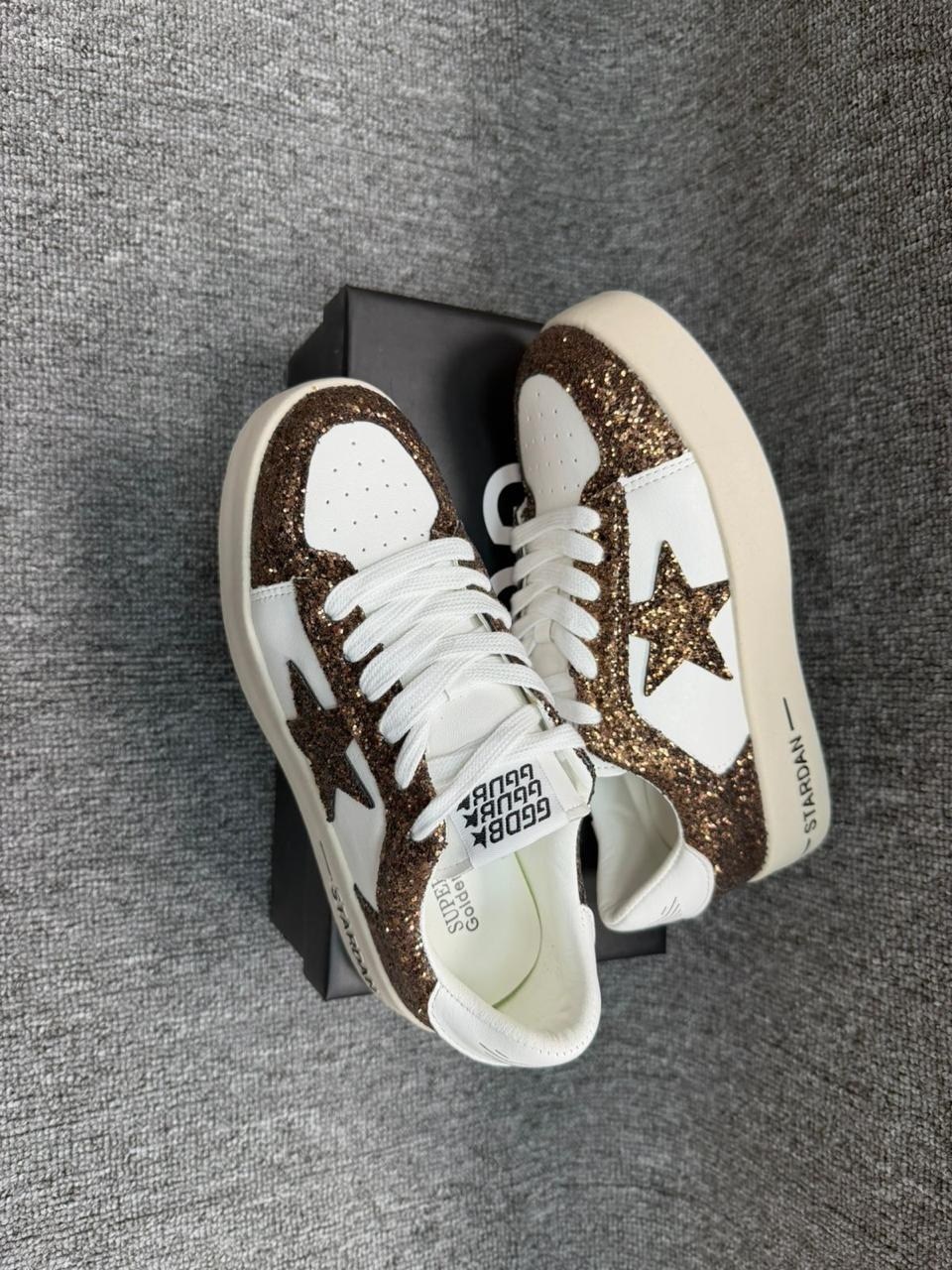 ,кроссовки golden goose,женские кроссовки,кеды golden goose,лаковые кроссовки golden goose