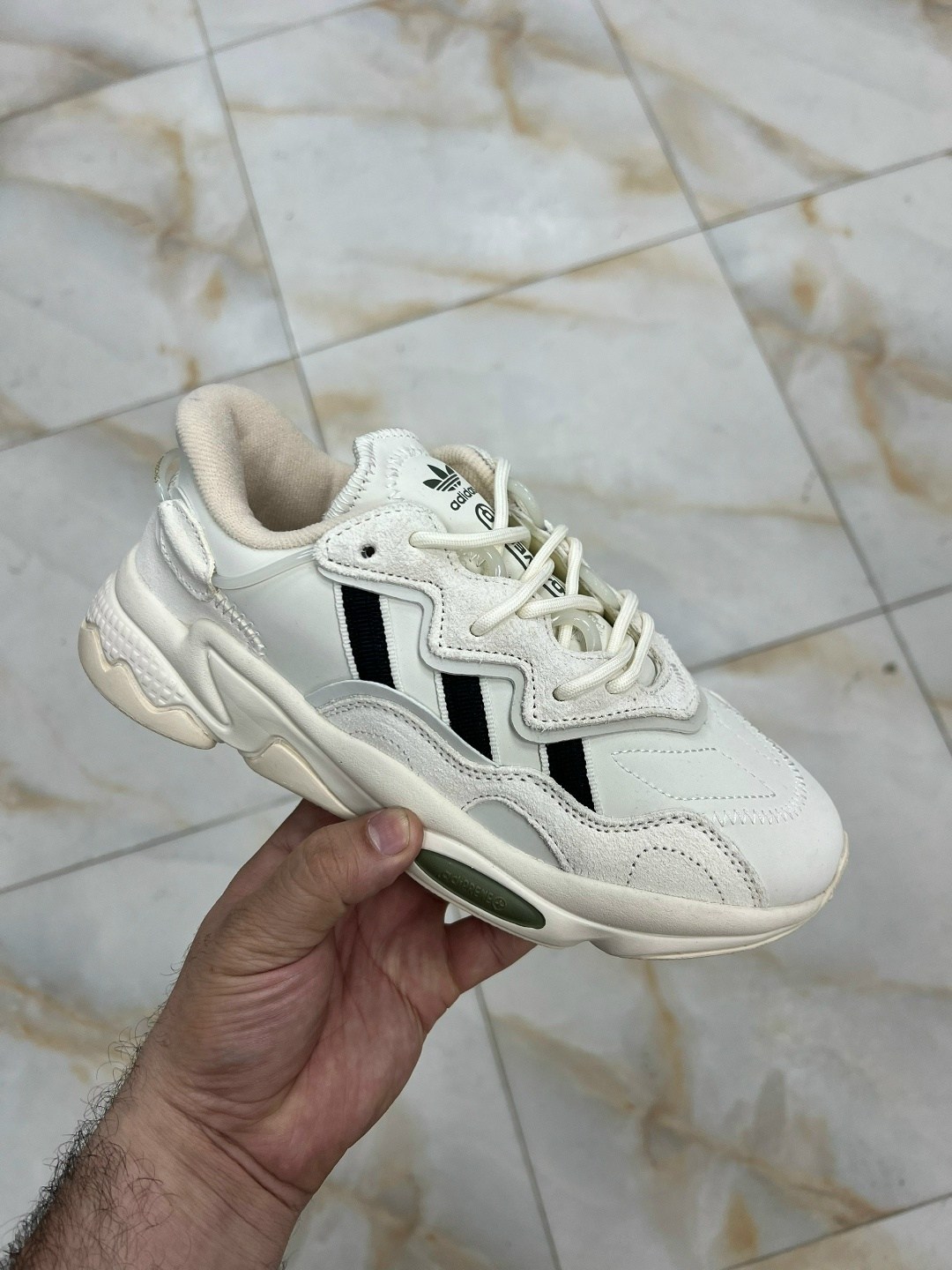 женские кроссовки adidas ozweego,кроссовки adidas ozweego,adidas originals ozweego,женские кроссовки adidas originals ozweego,adidas ozweego