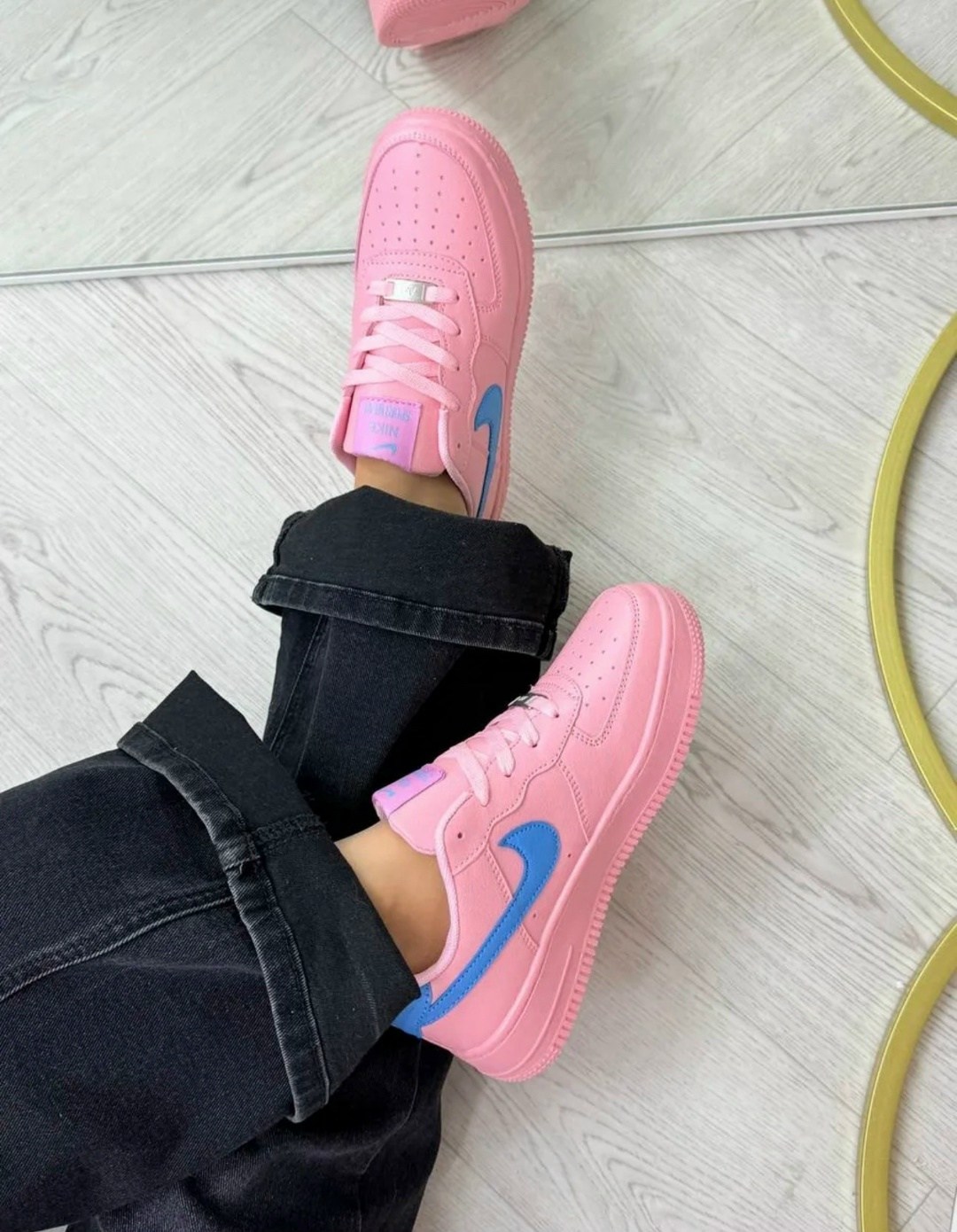 кроссовки nike air розовые,розовые кроссовки найк air force,кроссовки найк розовые форсы,nike air force 1 low pink,nike air force 1