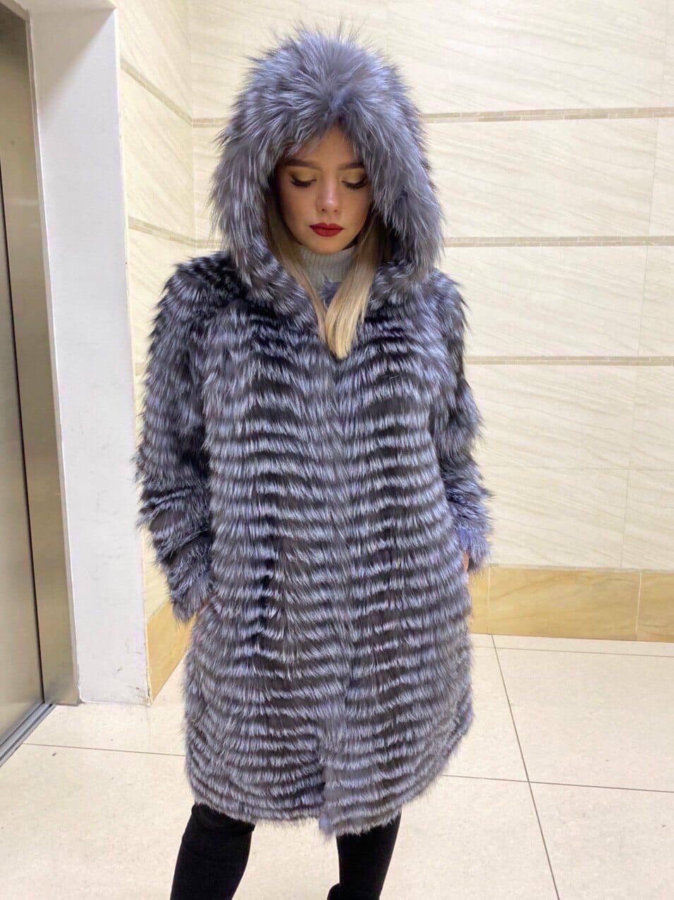 пальто из меха чернобурки на трикотажной основе,пальто из чернобурки,шуба из чернобурки,меховое пальто из чернобурки на трикотажной основе,шуба женская из натурального меха чернобурки