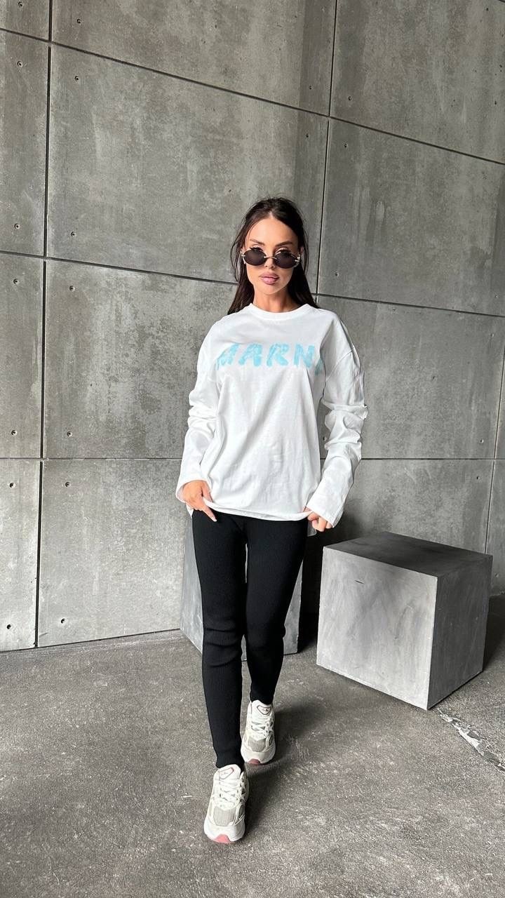 лонгслив оверсайз y2k с принтом young & dynamic,лонгслив оверсайз сливочный с принтом assertive,женская кофта,лонгслив оверсайз,лонгслив с принтом оверсайз