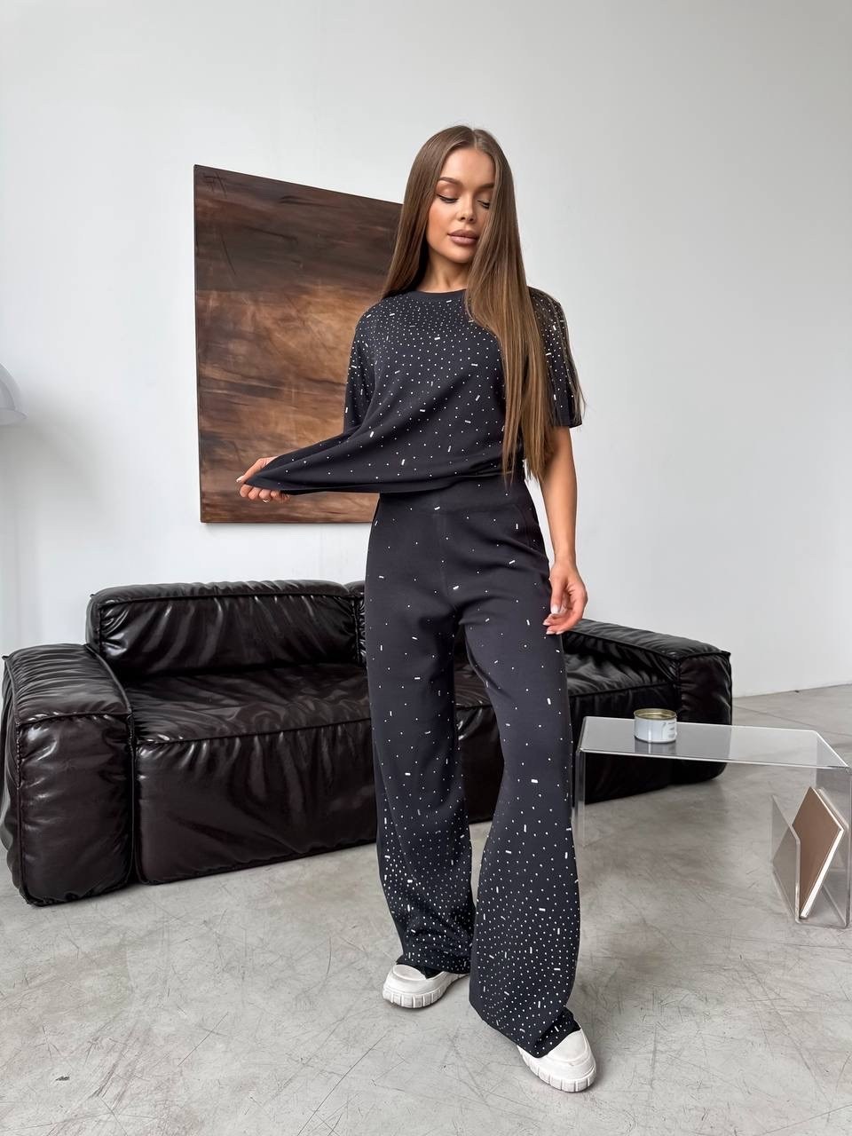 стильный костюм,женский костюм,костюм со стразами