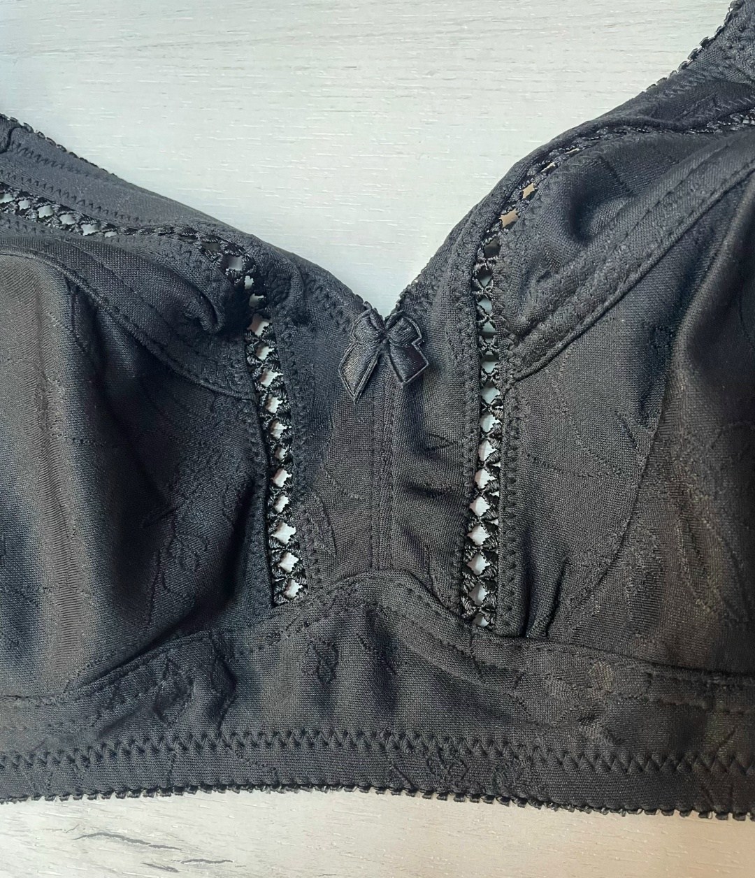 бюстгальтер,бюстгальтер женские,модели бюстгальтера,бюстгальтер классика,бежевый бюстгальтер