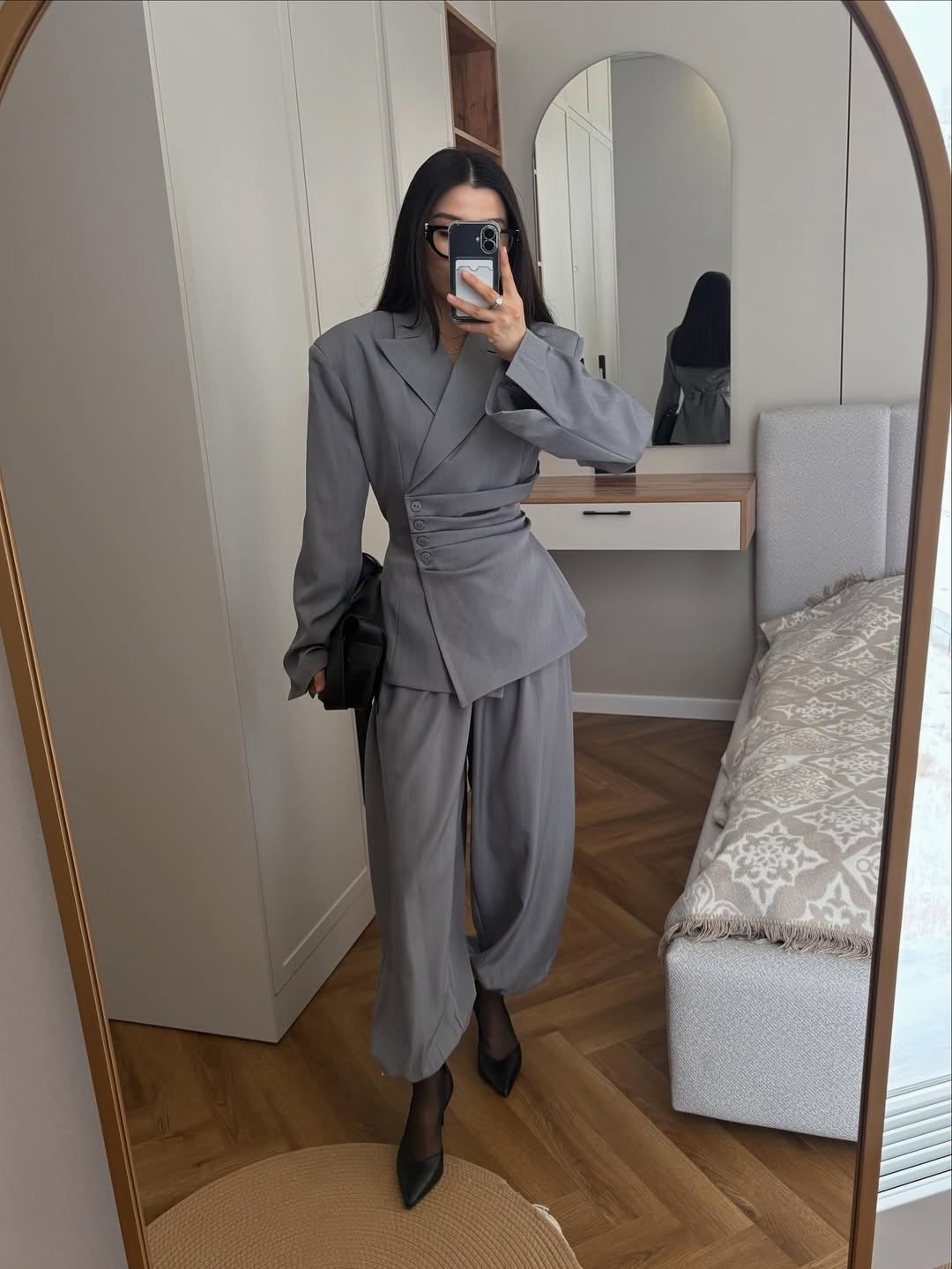 брючный костюм,серый брючный костюм,женский брючный костюм,серый брючный костюм женский