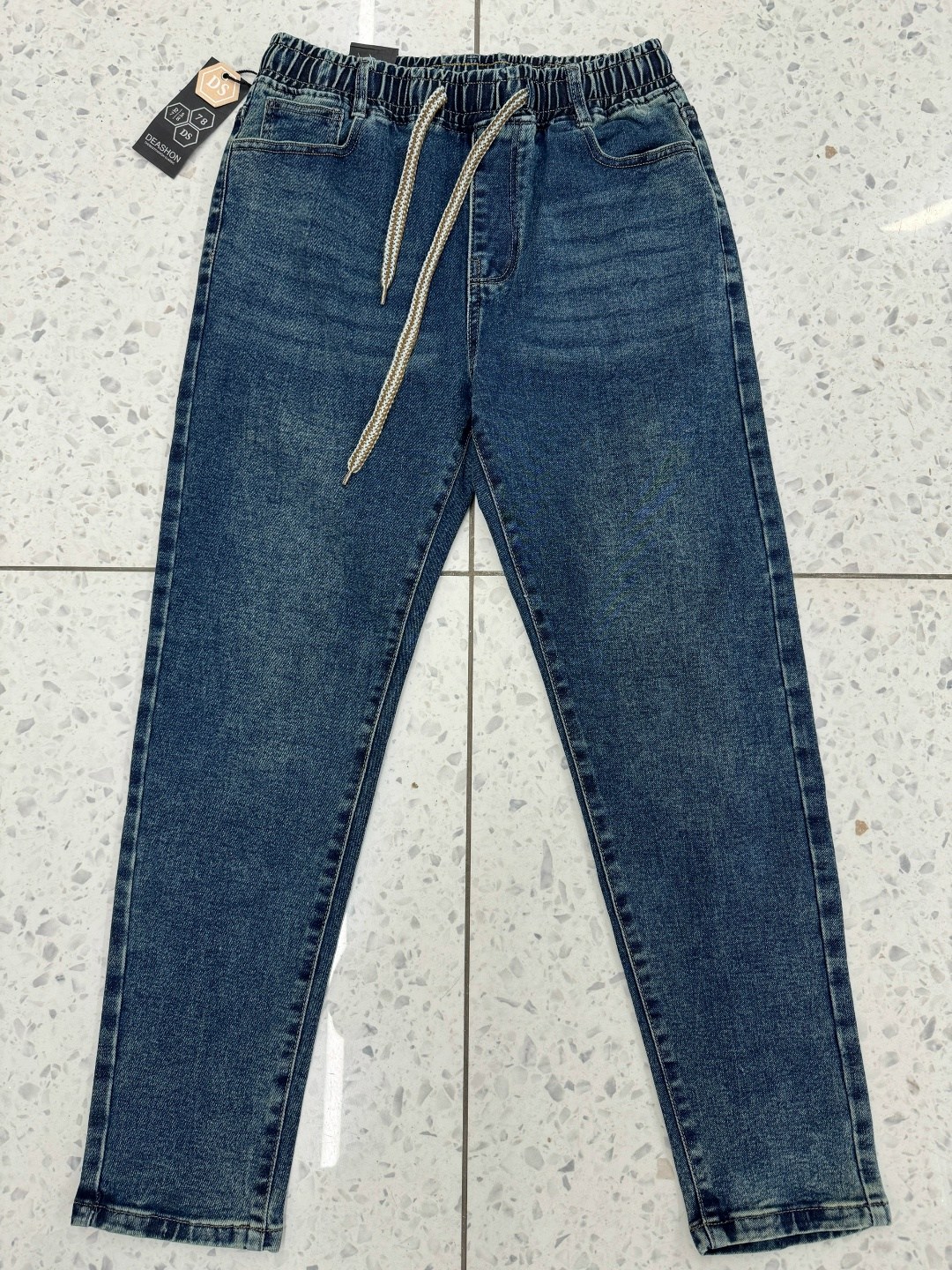 мужская футболка оверсайз,футболки оверсайз,базовая оверсайз футболка,футболка оверсайз из плотного трикотажа,мужская футболка