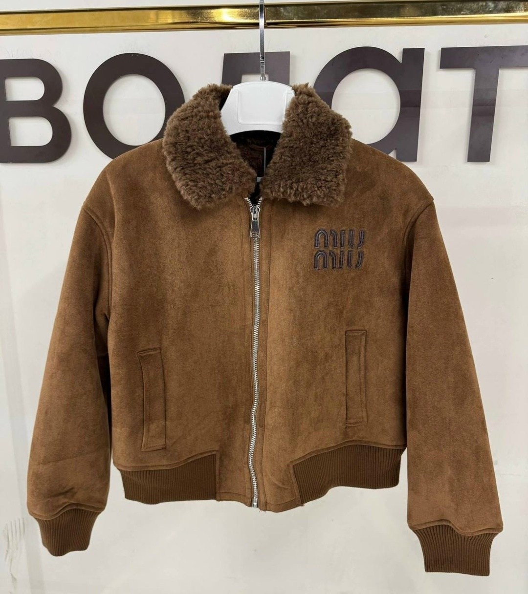 дубленка miu miu,куртка дубленка,куртка с натуральным мехом внутри мех кролик,стильная дубленка,комбинированная куртка с натуральным мехом