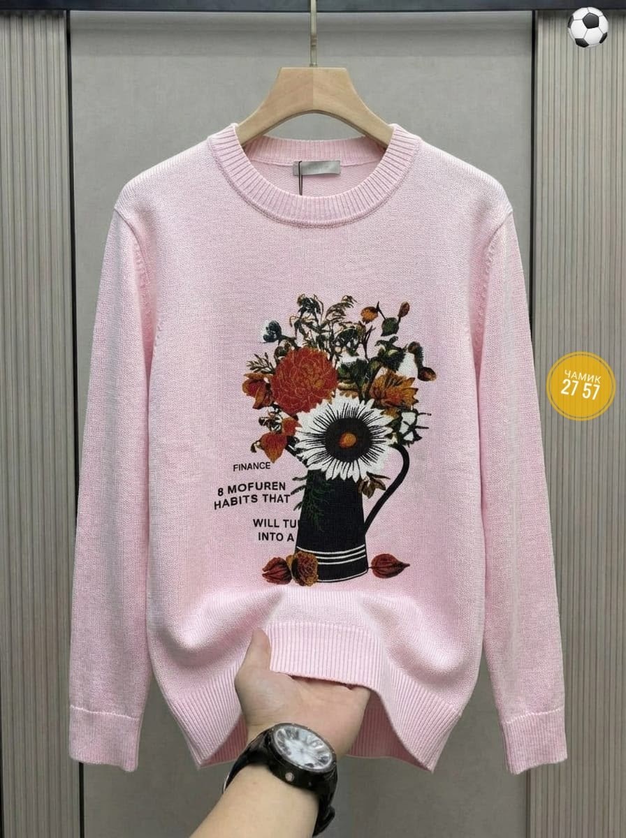 свитер с вышивкой,свитер женский,джемпер с вышивкой,свитер,свитер с розами