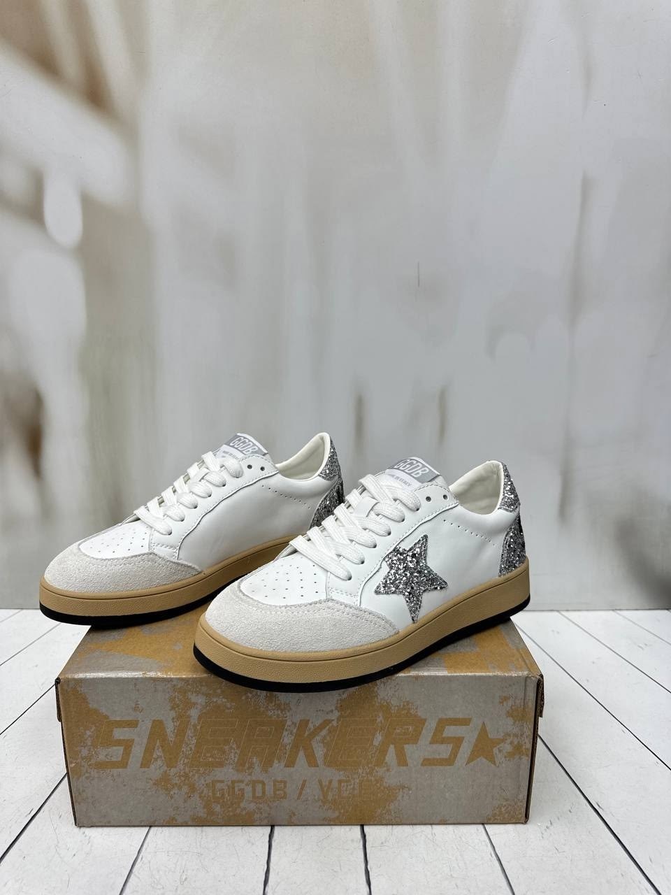 golden goose кеды ball star с блестками белый,кеды женские golden goose ball star белые 38 eu,кроссовки golden goose wmns ball star white beige silver glitter,golden goose кеды ball star белый,