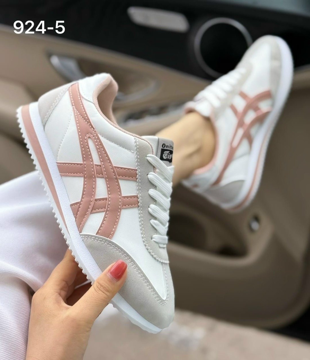 ,кроссовки адидас шаркс женские,спортивная ,кроссовки adidas,кроссовки великаны