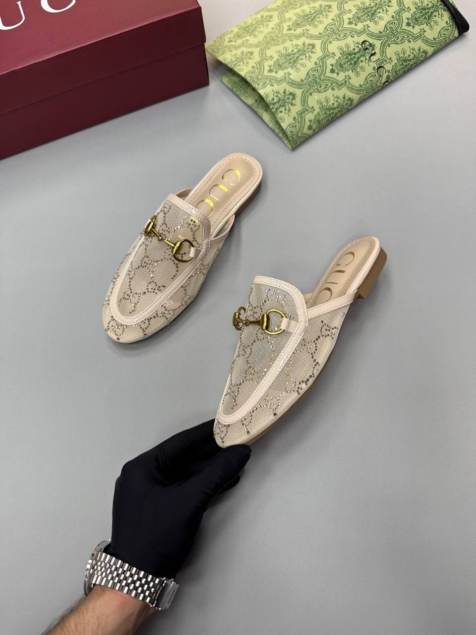 ,кожаные шлепанцы гуччи,мюли gucci,мюли женские,мюли гуччи