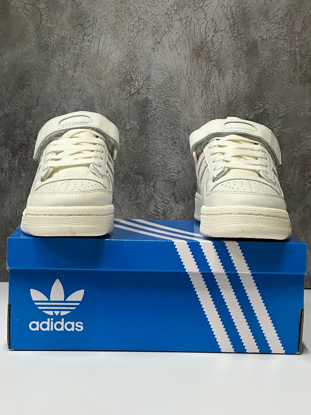 женские кроссовки adidas,кроссовки adidas,кроссовки adidas original,кроссовки,adidas forum 84 low orbit grey