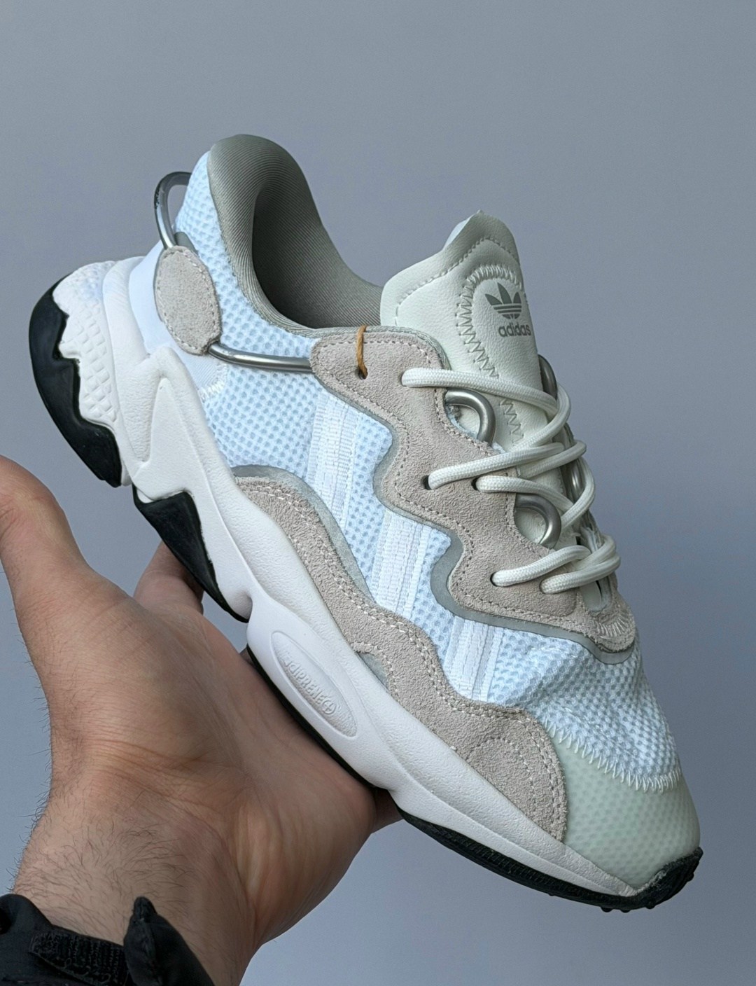 кроссовки adidas originals ozweego,кроссовки adidas ozweego,adidas originals ozweego,женские кроссовки adidas ozweego,женские кроссовки adidas originals ozweego